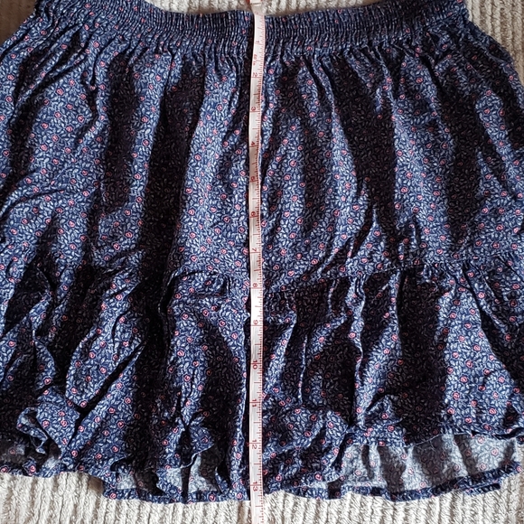 Aeropostale || blue patterned flowy mini skirt - Picture 2 of 5